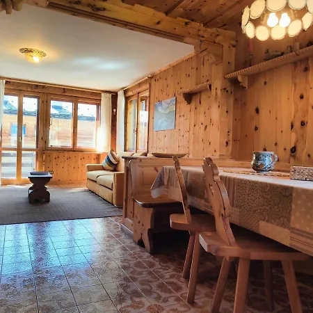 Nelida Myholidaylivigno * Livigno