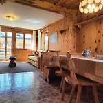 Nelida Myholidaylivigno * Livigno