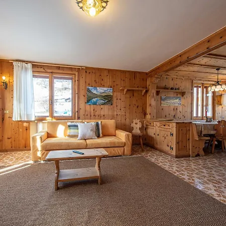 アパート Nelida Myholidaylivigno