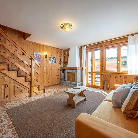 アパート Nelida Myholidaylivigno リヴィーニョ